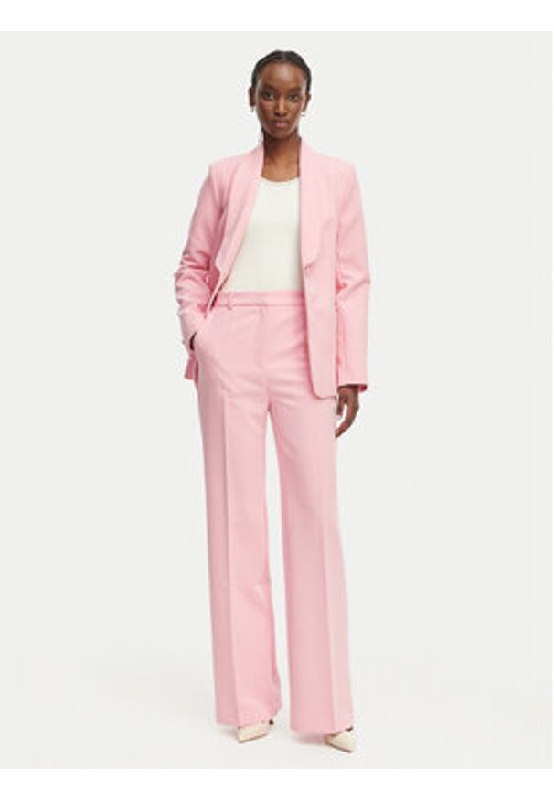 Morgan Spodnie materiałowe 261-PMAKI.F Różowy Regular Fit. Kolor: różowy. Materiał: syntetyk