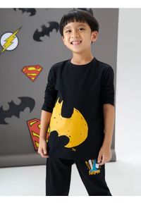 Sinsay - Koszulka Batman - czarny. Kolor: czarny. Materiał: dzianina, bawełna. Wzór: motyw z bajki #1