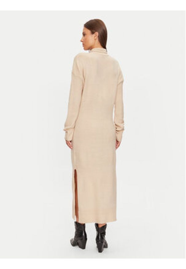 Brave Soul Sukienka dzianinowa LKD-230MINGLGBST Beżowy Regular Fit. Kolor: beżowy. Materiał: syntetyk