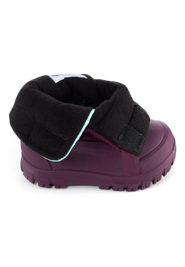 LUGIK - Buty zimowe śniegowce dla dzieci Wedze Warm. Zapięcie: rzepy. Kolor: niebieski, fioletowy, wielokolorowy. Szerokość cholewki: normalna. Wzór: paski. Sezon: zima. Sport: turystyka piesza