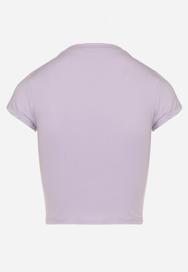 Born2be - Fioletowy Dopasowany T-shirt Cropped z Napisem z Pzodu Yaloena. Okazja: na co dzień. Kolor: fioletowy. Materiał: jeans, materiał. Wzór: napisy. Styl: elegancki, wizytowy, casual