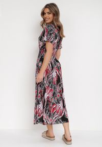 Born2be - Czerwona Sukienka Anastythia. Typ kołnierza: dekolt kopertowy. Kolor: czerwony. Długość rękawa: krótki rękaw. Sezon: lato. Typ sukienki: kopertowe. Długość: midi #2