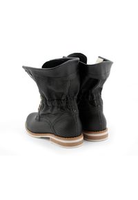 Zapato - dziurkowane botki workery - skóra naturalna - model 428 - kolor czarny (37). Okazja: na spacer. Wysokość cholewki: za kostkę. Kolor: czarny. Materiał: skóra. Wzór: ażurowy. Styl: sportowy #3