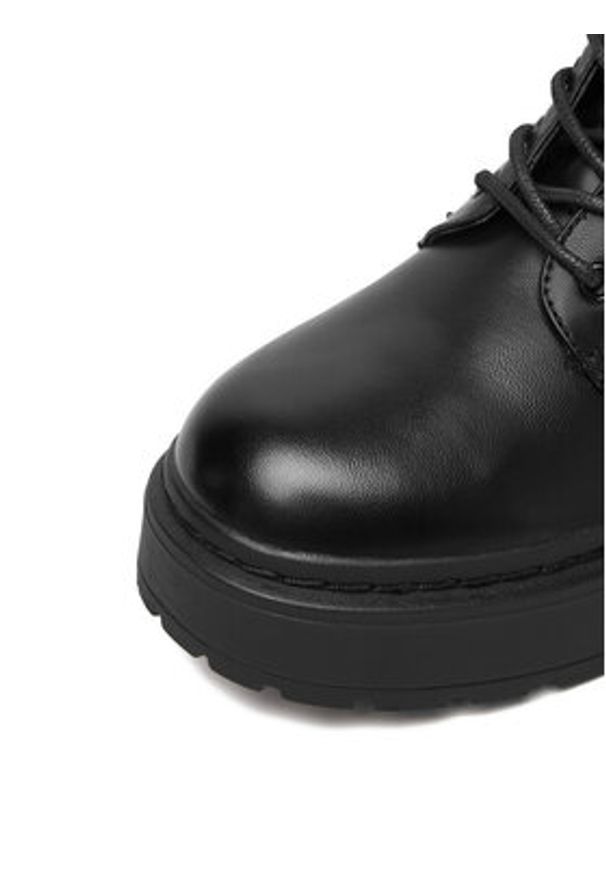 DeeZee Trzewiki 13122 1 Czarny. Kolor: czarny. Materiał: skóra