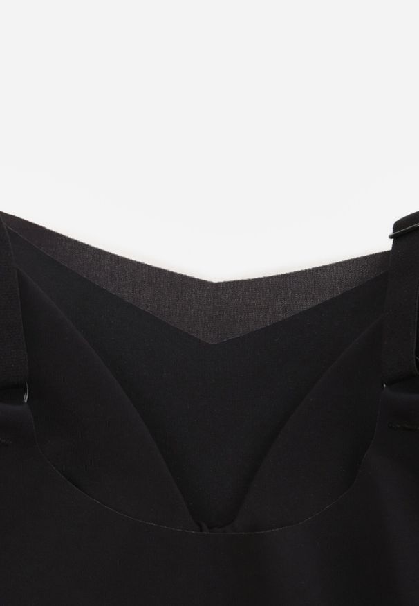 Born2be - Czarny Bezszwowy Biustonosz Bez Fiszbin z Usztywnianymi Miseczkami Leavessa. Kolor: czarny. Materiał: tkanina