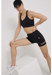 P.E Nation szorty treningowe damskie kolor czarny z nadrukiem high waist. Stan: podwyższony. Kolor: czarny. Materiał: skóra, dzianina. Wzór: nadruk