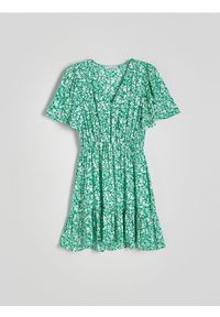 Reserved - Sukienka z wiskozy - zielony. Kolor: zielony. Materiał: wiskoza. Styl: klasyczny