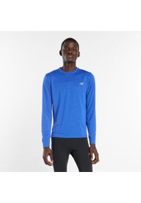 Koszulka męska New Balance MT41256BEA – niebieska. Kolor: niebieski. Materiał: poliester. Sezon: lato. Sport: fitness