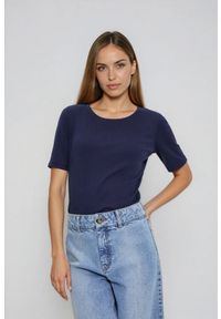 MOODO - Bluzka z prążkowanego materiału granatowa. Kolor: niebieski. Materiał: prążkowany, materiał #1