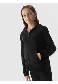 4f - 4F Bluza dresowa rozpinana z kapturem dziewczęca - czarna 146 (10-11 lat). Okazja: na co dzień. Typ kołnierza: kaptur. Kolor: czarny. Materiał: dresówka. Wzór: gładki, ze splotem. Sezon: lato. Styl: casual, sportowy #1