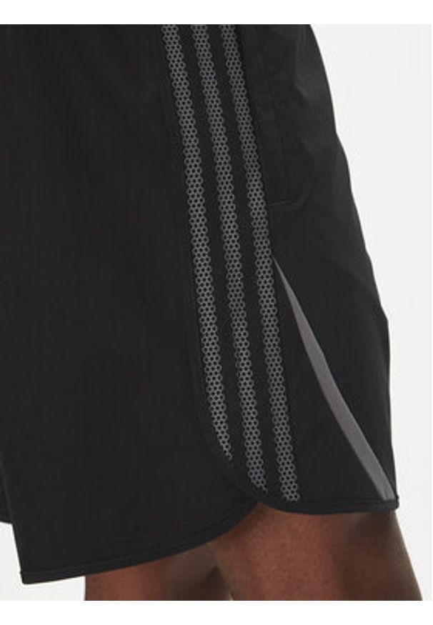 Adidas - adidas Szorty sportowe Fashion Cutline JD0053 Czarny Regular Fit. Kolor: czarny. Materiał: syntetyk. Styl: sportowy