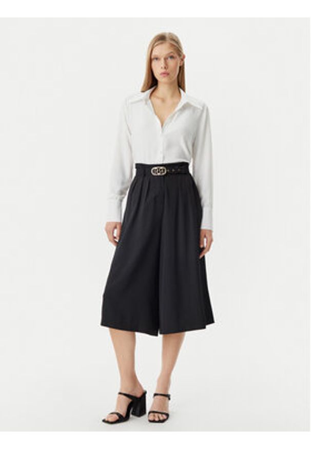 Rinascimento Koszula CFC0122916003 Biały Regular Fit. Kolor: biały. Materiał: syntetyk