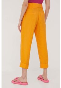 only - Only spodnie damskie kolor pomarańczowy proste high waist. Okazja: na co dzień. Stan: podwyższony. Kolor: pomarańczowy. Materiał: tkanina. Styl: casual