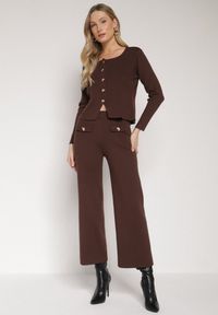 Born2be - Brązowy Dzianinowy Komplet z Wiskozą w Eleganckim Stylu Kardigan i Spodnie Delisana. Kolor: brązowy. Materiał: dzianina, wiskoza #1