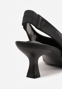 Renee - Czarne Czółenka Sandały Vices na Kaczuszce Typu Slingback Liluriela. Okazja: na co dzień. Kolor: czarny. Wzór: kwiaty. Sezon: lato. Obcas: na szpilce. Styl: casual, elegancki. Wysokość obcasa: średni #7