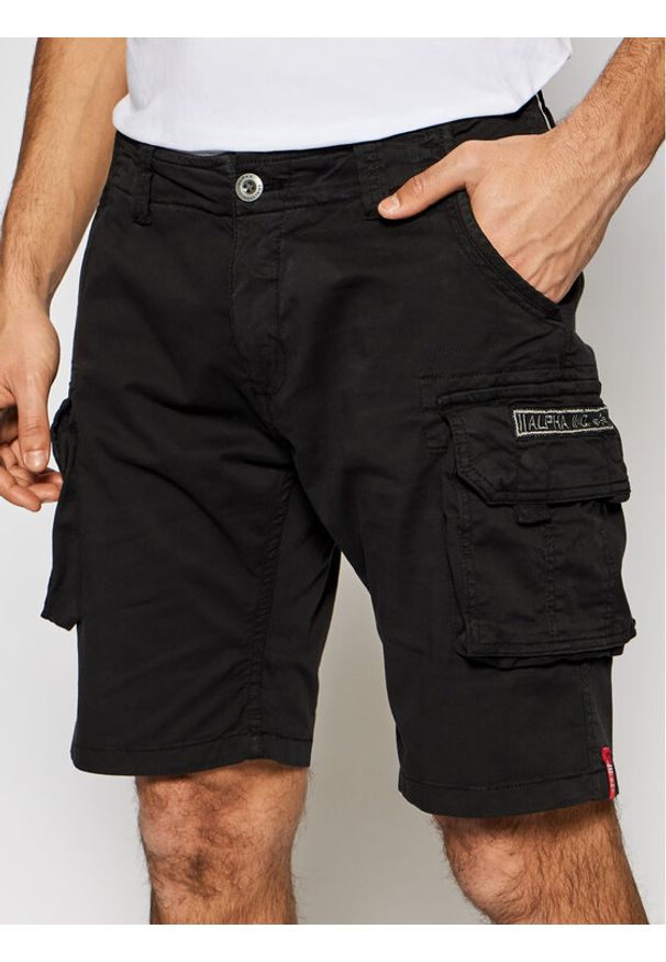 Alpha Industries Szorty materiałowe Crew 176203 Czarny Slim Fit. Kolor: czarny. Materiał: bawełna