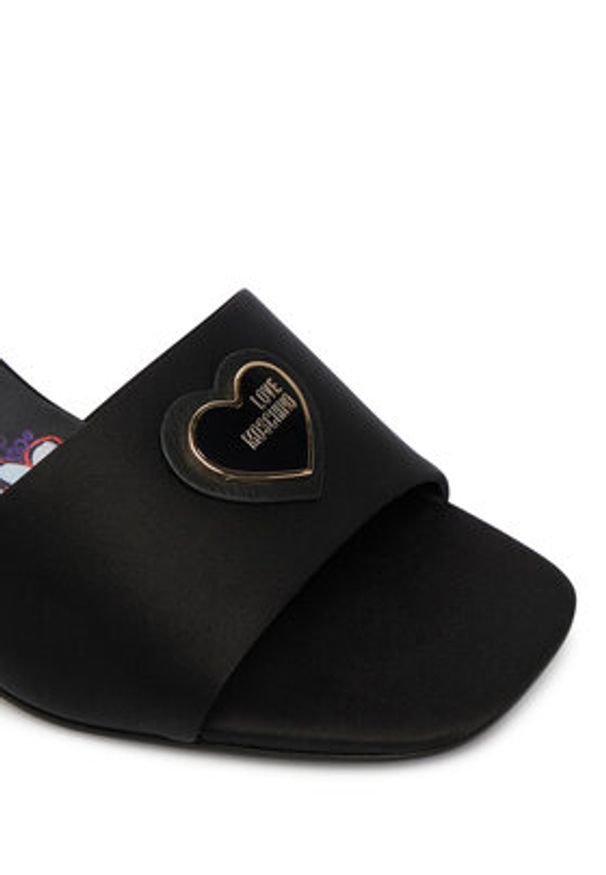 Love Moschino - LOVE MOSCHINO Klapki JA28215G0OJO0000 Czarny. Kolor: czarny. Materiał: materiał