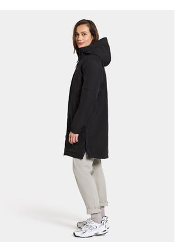 Didriksons Parka Ella Wns 2 504835 Czarny Regular Fit. Kolor: czarny. Materiał: syntetyk
