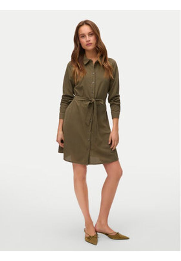 Vero Moda Sukienka koszulowa Elly 10334288 Zielony Regular Fit. Kolor: zielony. Materiał: syntetyk. Typ sukienki: koszulowe