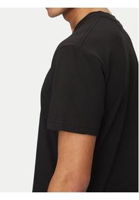 Just Cavalli T-Shirt 78OAHT14 Czarny Regular Fit. Kolor: czarny. Materiał: bawełna #5