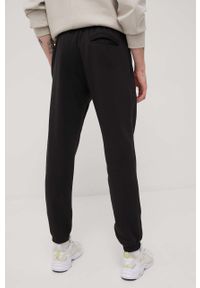 Reebok Classic spodnie HB1191 męskie kolor czarny gładkie. Kolor: czarny. Materiał: bawełna. Wzór: gładki #3