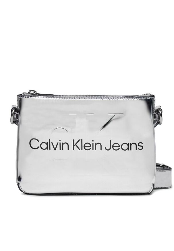 Torebka Calvin Klein Jeans. Kolor: srebrny