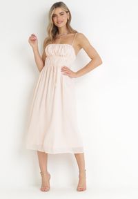 Born2be - Różowa Rozkloszowana Sukienka Midi na Cienkich Ramiączkach z Wiązaniem w Talii Tessonne. Kolor: różowy. Długość rękawa: na ramiączkach. Długość: midi #4