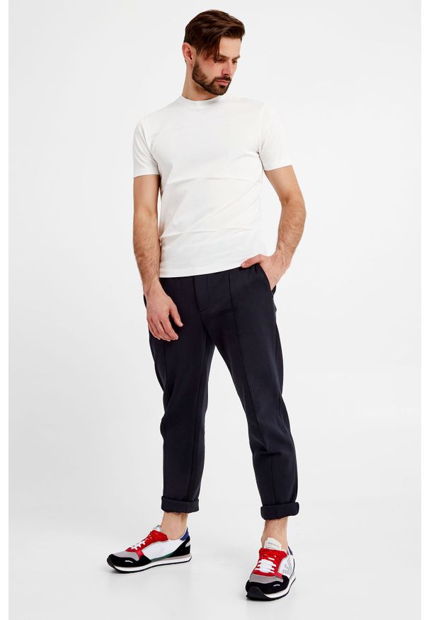 Emporio Armani - T-SHIRT EMPORIO ARMANI. Styl: elegancki
