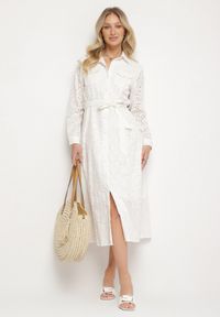 Born2be - Biała Bawełniana Sukienka z Ażurowym Wzorem i Paskiem Noviellea. Okazja: na co dzień. Kolor: biały. Materiał: bawełna. Wzór: ażurowy. Styl: casual, elegancki, klasyczny #3