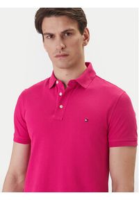 TOMMY HILFIGER - Tommy Hilfiger Polo 1985 MW0MW17771 Różowy Slim Fit. Typ kołnierza: polo. Kolor: różowy. Materiał: bawełna #4