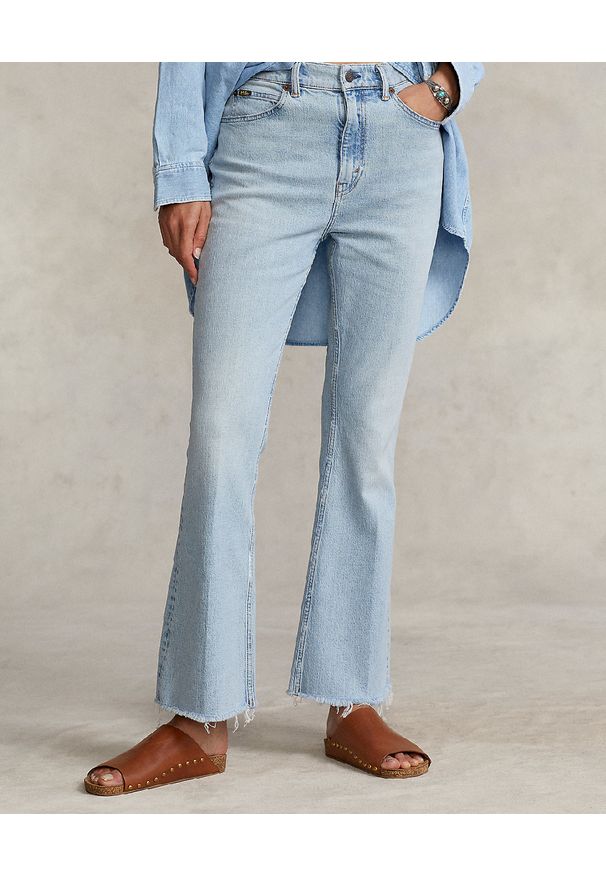 Ralph Lauren - RALPH LAUREN - Jeansy Sharona z szerokimi nogawkami. Kolor: niebieski. Długość: długie. Wzór: aplikacja, napisy. Styl: klasyczny