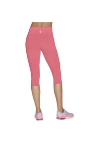 skechers - Spodenki sportowe damskie Skechers Go Walk High Waisted Capri Short. Kolor: czerwony. Materiał: nylon, elastan