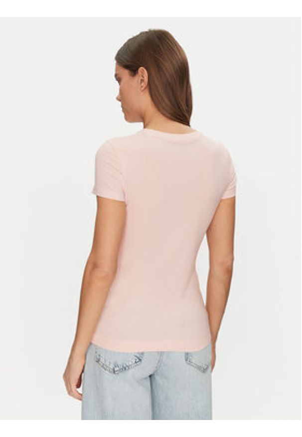 Guess T-Shirt W5GI04 J1314 Różowy Slim Fit. Kolor: różowy. Materiał: bawełna