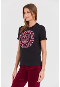 Just Cavalli - JUST CAVALLI Czarny t-shirt R Tiger Round Flock. Kolor: czarny