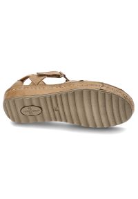 Brązowe Sandały Armodo Stylowe Obuwie Damskie. Okazja: na spacer. Kolor: brązowy. Materiał: materiał. Wzór: aplikacja. Sezon: lato. Styl: elegancki #4