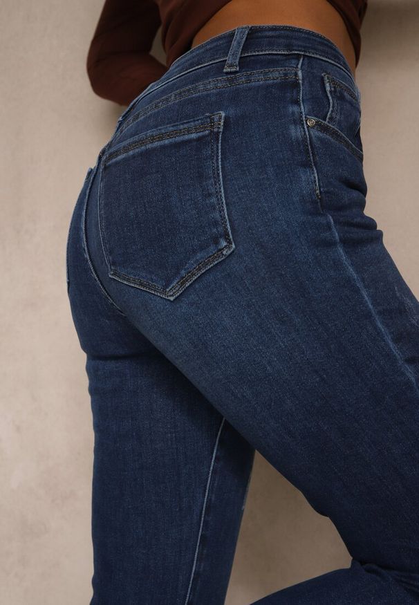 Renee - Niebieskie Jeansy Skinny Regular Waist z Dodatkiem Wiskozy Zenesia. Kolor: niebieski. Styl: klasyczny