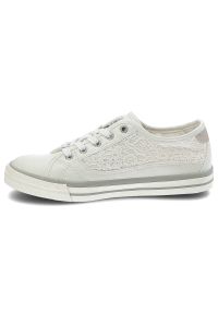 Białe Trampki Mustang Modne Buty Damskie. Kolor: biały. Materiał: guma, koronka, len, skóra ekologiczna, materiał. Szerokość cholewki: normalna. Styl: elegancki #2