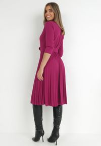 Born2be - Fioletowa Sukienka Plisowana z Paskiem Gonge. Kolor: fioletowy. Materiał: dzianina #5