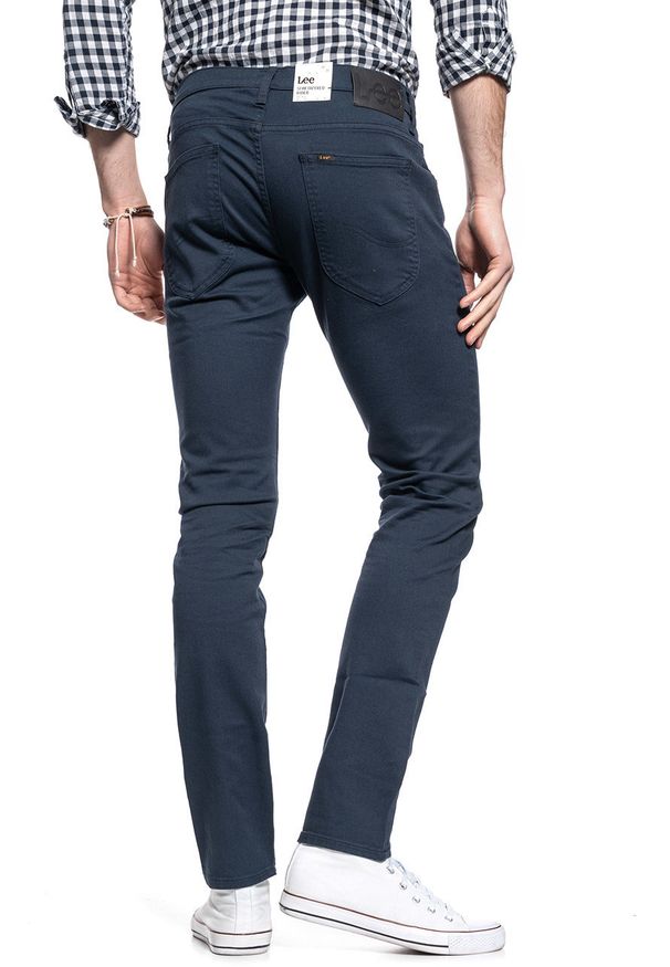 Lee - LEE LUKE MĘSKIE SPODNIE JEANSOWE DARK MARINE L719LE37 112119146. Styl: marine