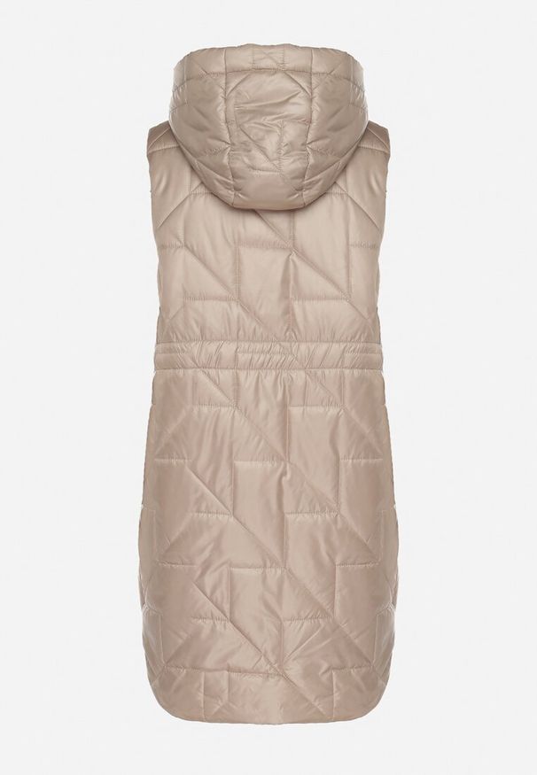 Born2be - Beżowa Kamizelka Pikowana z Nieodpinanym Kapturem Lisandora. Okazja: na spacer. Kolor: beżowy. Sezon: wiosna. Styl: klasyczny