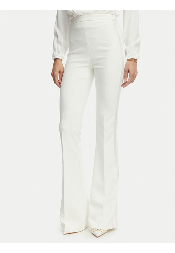 Elisabetta Franchi Spodnie materiałowe PA-184-62E2-V290 Biały Slim Fit. Kolor: biały. Materiał: syntetyk