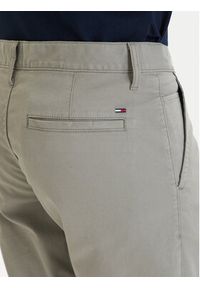 Tommy Jeans Szorty materiałowe Scanton DM0DM22852 Zielony Slim Fit. Kolor: zielony. Materiał: bawełna #2