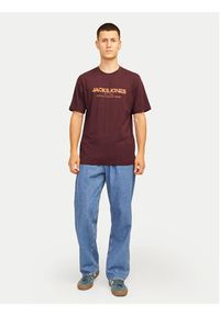 Jack & Jones - Jack&Jones T-Shirt Alvis 12256803 Czerwony Standard Fit. Kolor: czerwony. Materiał: bawełna #4