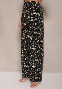 Renee - Czarne Spodnie High Waist w Kwiatowy Wzór Zolsedi. Okazja: na co dzień, na spacer. Stan: podwyższony. Kolor: czarny. Wzór: kwiaty. Styl: elegancki, casual