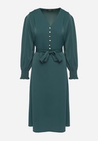 Born2be - Zielona Rozkloszowana Sukienka z Ozdobnymi Guzikami i Wiązanym Paskiem Annorael. Okazja: na spotkanie biznesowe, na spacer. Typ kołnierza: dekolt w kształcie V. Kolor: zielony. Długość rękawa: długi rękaw. Styl: biznesowy, klasyczny, elegancki #3