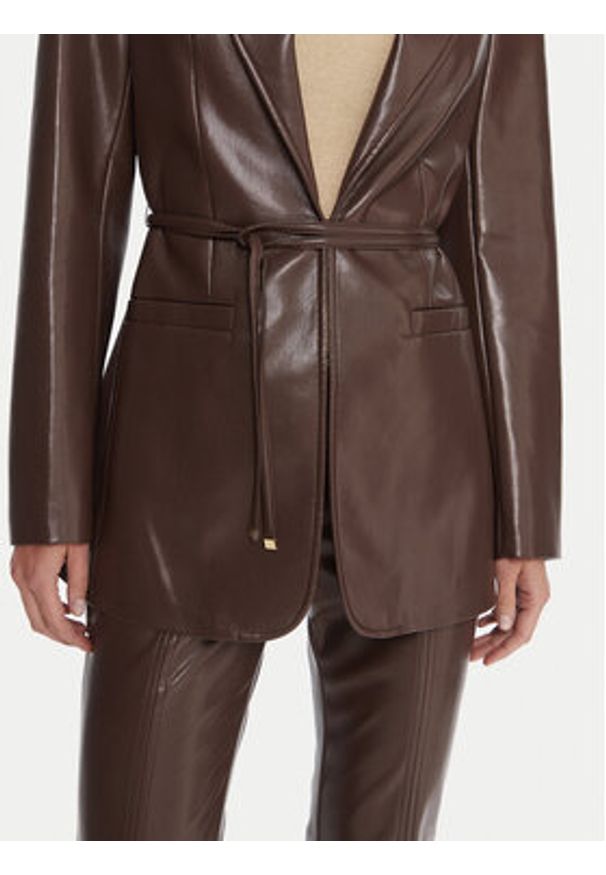 Marciano Guess Kurtka z imitacji skóry 5BGN04 7389A Brązowy Regular Fit. Kolor: brązowy. Materiał: syntetyk