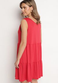 Born2be - Czerwona Sukienka o Rozkloszowanym Kroju na Szerokich Ramiączkach z Guzikami Saniella. Okazja: na co dzień. Kolor: czerwony. Długość rękawa: na ramiączkach. Typ sukienki: rozkloszowane. Styl: klasyczny, casual, elegancki #6