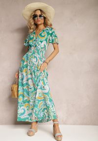 Renee - Zielona Rozkloszowana Sukienka z Bawełny o Kopertowym Kroju w Print Paisley Piavella. Kolor: zielony. Materiał: bawełna. Wzór: nadruk, paisley. Sezon: lato. Typ sukienki: kopertowe