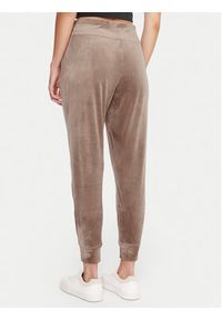 DKNY Sport Spodnie dresowe DP5P3710 Beżowy Regular Fit. Kolor: beżowy. Materiał: syntetyk #4