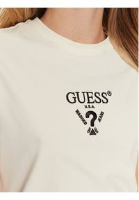 Guess T-Shirt Colette V4YI21 KCDH1 Biały Regular Fit. Kolor: biały. Materiał: bawełna